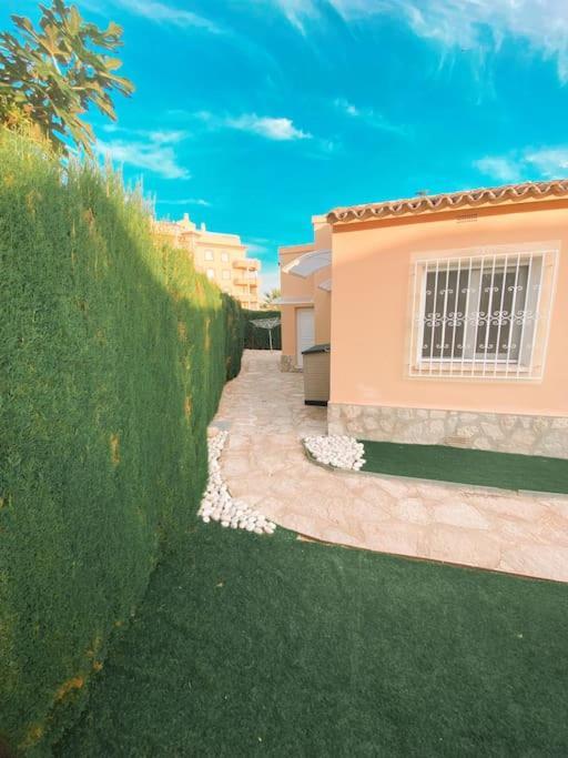 Impresionante Villa Con Piscina - Oliva Nova Dış mekan fotoğraf