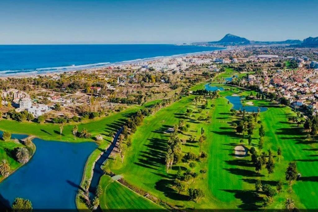 Impresionante Villa Con Piscina - Oliva Nova Dış mekan fotoğraf